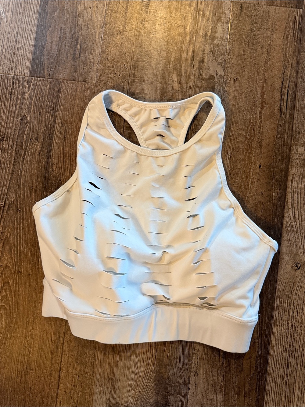 NVGTN White High-Neck Cutout Laser-Slashed Sports Bra Sz med